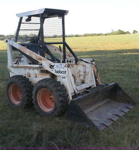 m 610 bobcat skid steer|bobcat 610 what year.